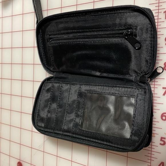 Black Leather Wristlet purse - Picture 3 of 5